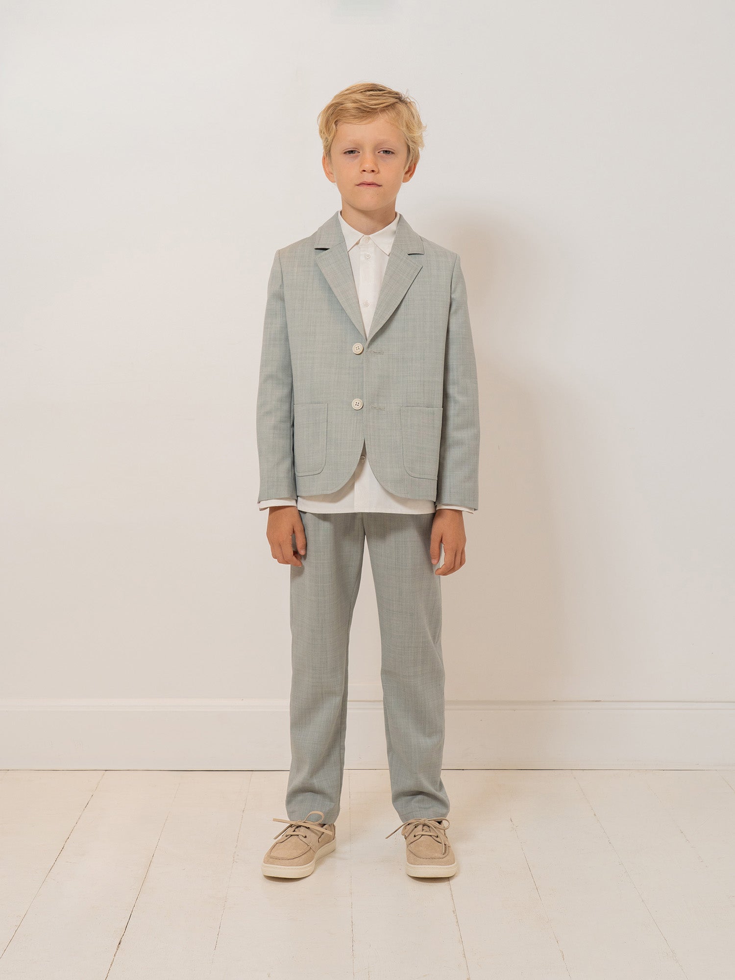 veste de costume sur mesure à revers crantés