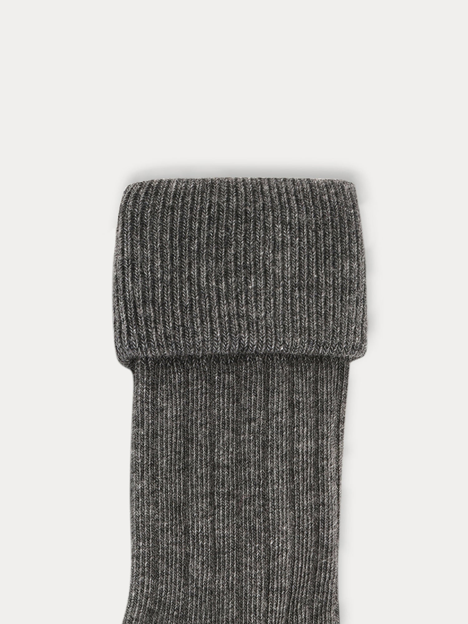 chaussettes courtes en tricot chiné gris