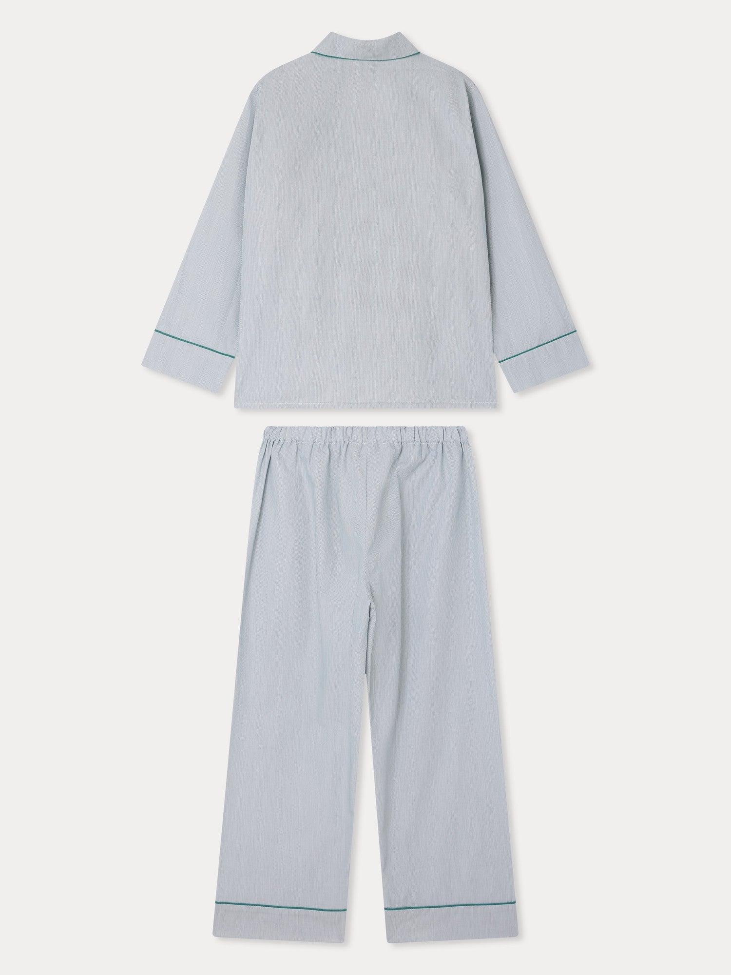 Pyjama chemise en satin avec passepoil contrastant