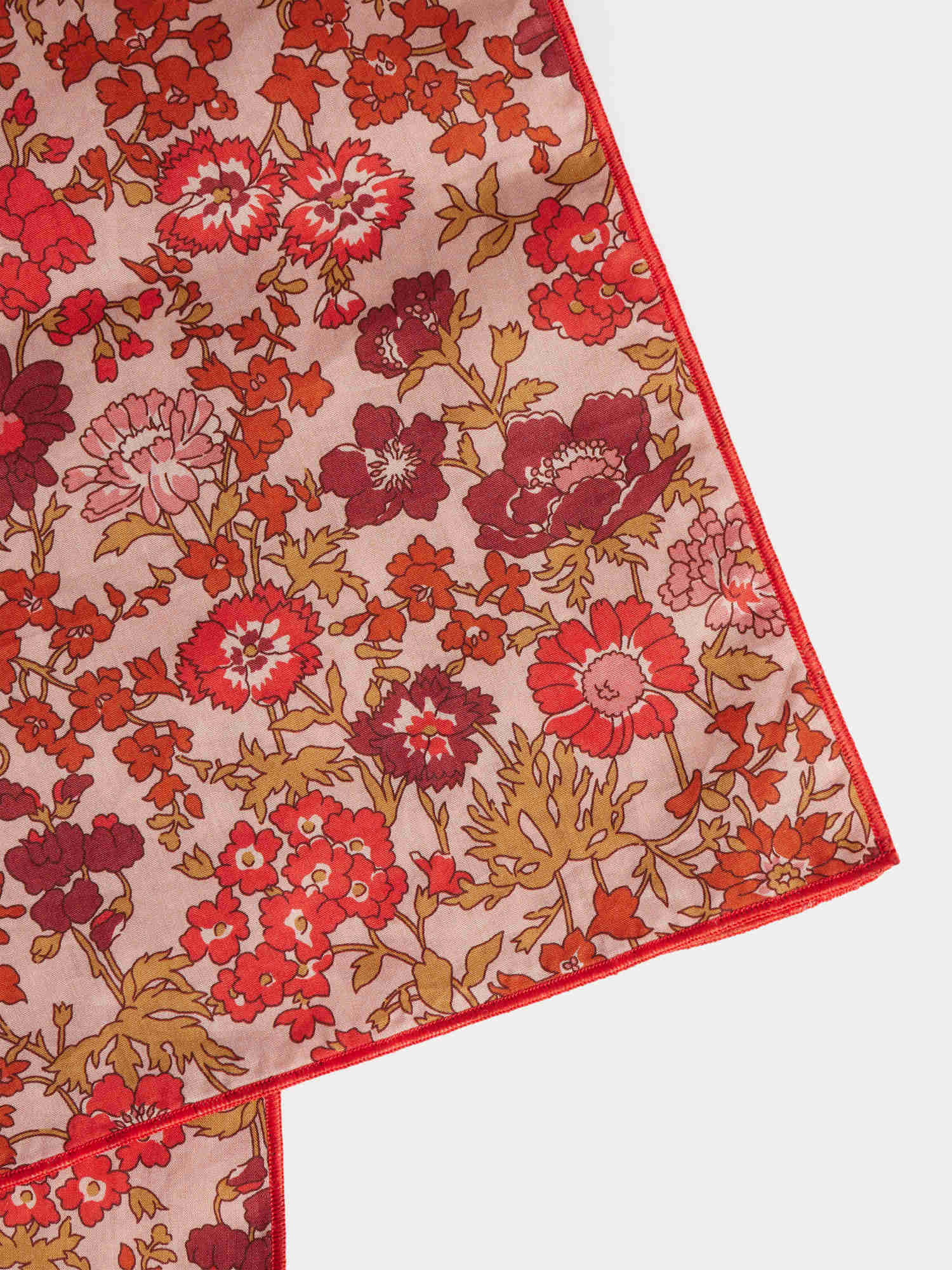 Foulard à fleurs roses en coton biologique