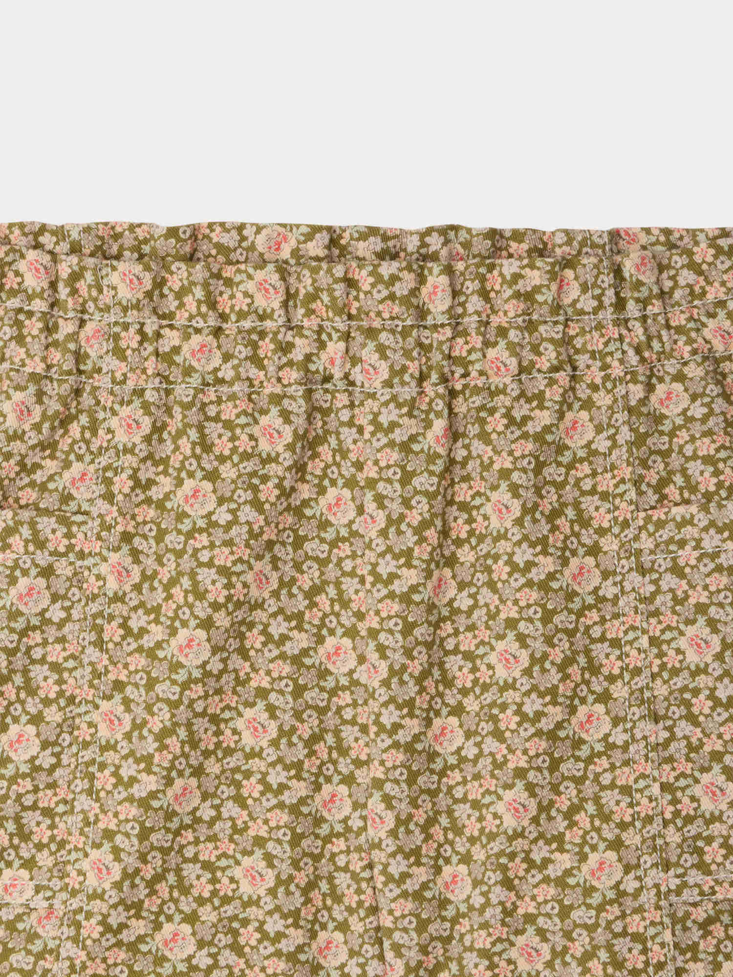 short en tissu décontracté avec taille élastiquée