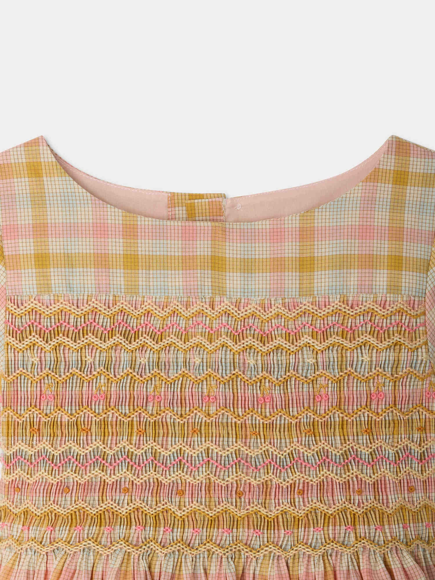 robe en coton bio à motif écossais smocké et brodé main